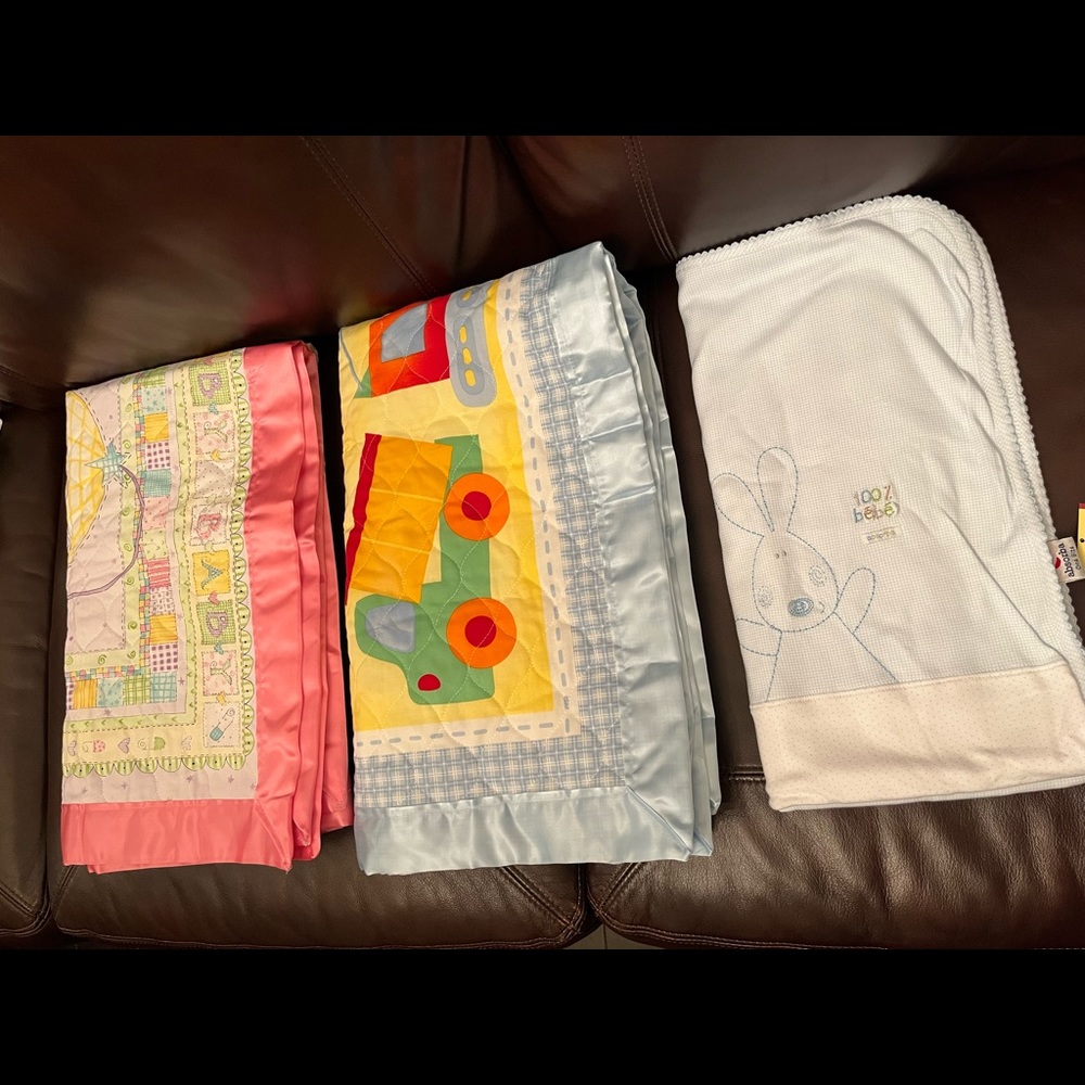 Baby Bundle 4 Blankets and Nursery Organizer Caddy Never Used